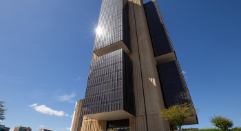 Mercado financeiro projeta inflação de 4,06% em 2026